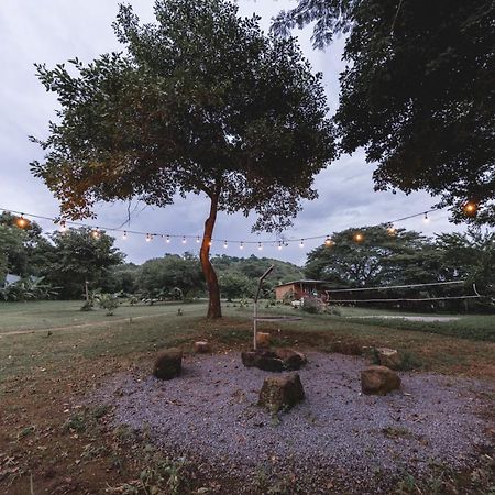 Calalas Lodge Ниндири Экстерьер фото